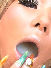 Japanese girl getting full mouth of cum